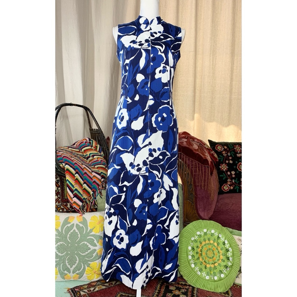70s Hawaiian Barkcloth Dress